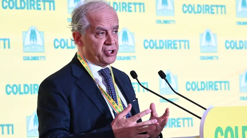 L'intervento del Ministro dell’Interno, Matteo Piantedosi, nel corso del 21° Forum Internazionale dell'Agricoltura e dell'Alimentazione della Coldiretti a Roma, 24 novembre 2023. ANSA/MAURIZIO BRAMBATTI