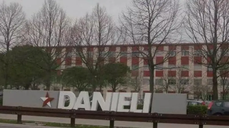 Petizione contro l’acciaieria, il Consiglio di Stato sospende la consegna dei nomi dei firmatari