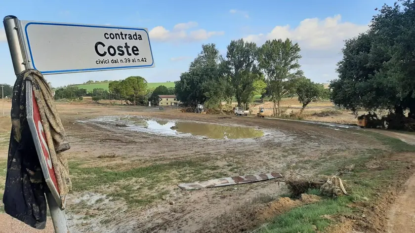 I danni provocati dal maltempo a Barbara, 17 settembre 2022. ANSA/Daniele Carotti