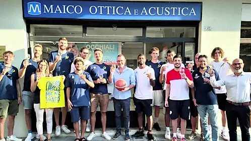 Aperitivo per le Eagles allo sponsor Maico di Cividale