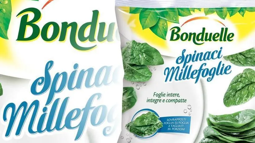 Una busta di spinaci millefoglie della Bonduelle per i quali è stati emesso un avviso di richiamo per "sospetta presenza di foglie di mandragora", Roma, 4 Ottobre 2017. ANSA/ WEB