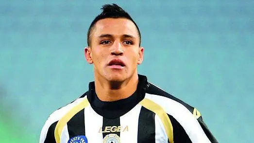 Alexis Sanchez con la maglia dell'Udinese