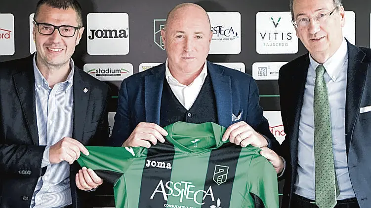 Ciriani, Lovisa e Bolzonello in una delle iniziative comuni del Pordenone calcio