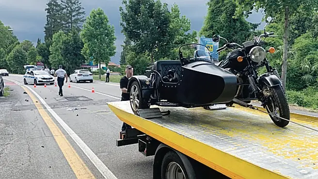 Il sidecar rimasto coinvolto nell'incidente