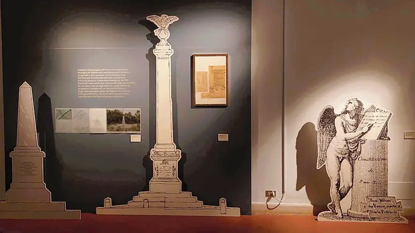 L’allestimento dell'esposizione (foto Comune di Udine)