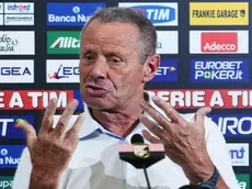 Il presidente del Palermo, Maurizio Zamparini, in una immagine del 01 settembre 2011. La Commissione disciplinare della federcalcio ha squalificato per 10 mesi il presidente della Lazio, Claudio Lotito, per operazioni di mercato legate agli acquisti di Zarate e Cruz. Per motivazioni analoghe, a proposito dell'acquisto di Pastore, è stato squalificato per 12 mesi il presidente del Palermo, Maurizio Zamparini..ANSA/MIKE PALAZZOTTO