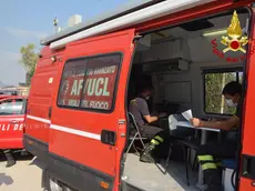 epa08636505 A handout photo made available by the Italian Fire Department (Vigili del Fuoco) shows Italian firefighters at the site of the wildfires that are raging in Altofonte, Sicily, southern Italy, 30 August 2020. According to reports, the wildfires just outside Palermo started on 29 August, forcing evacuation of local residents. EPA/ITALIAN FIRE DEPARTMENT / HANDOUT HANDOUT EDITORIAL USE ONLY/NO SALES