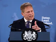 epa11078996 British Defense Minister Grant Shapps delivers a speech in central London, Britain, 15 January 2024. British Secretary of Defense Grant Shapps delivered a speech on the UK's air strikes in Yemen while British Prime Minister Rishi Sunak is expected to make a statement in the House of Commons later on 15 January. The US and Britain carried out military strikes on several Houthis-controlled sites in Yemen in response to recent Houthis attacks on ships in the Red Sea. EPA/ANDY RAIN