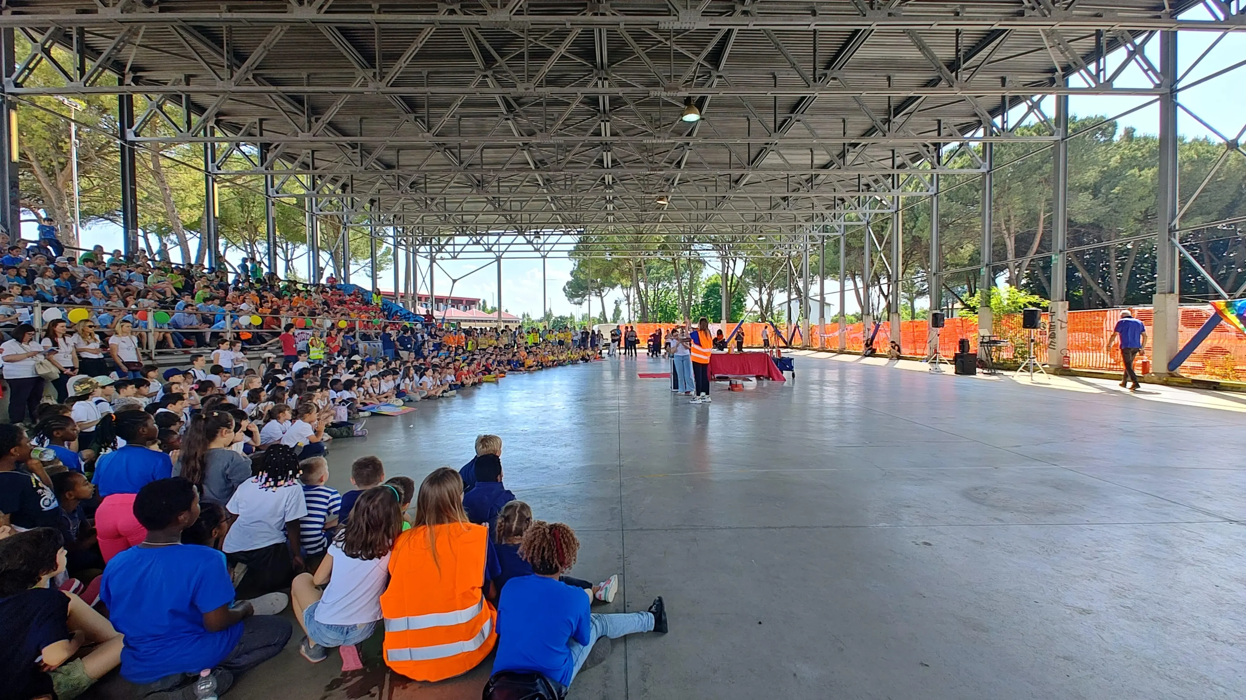 Finisce il doposcuola a Udine, 800 bambini festeggiano