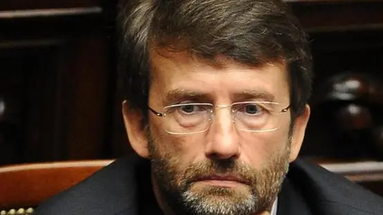 Il ministro dei Rapporti col Parlamento Dario Franceschini, durante i lavori della Camera dei Deputati a Roma, 6 settembre 2013. ANSA / MAURIZIO BRAMBATTI
