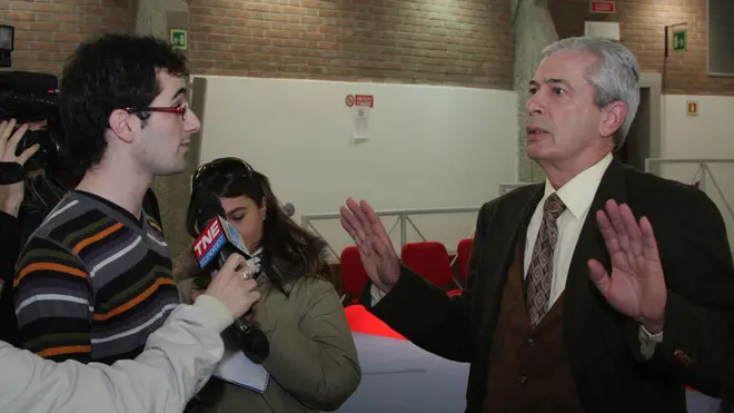 ANTEPRIMA s. guzzanti contestata dal prof. Strassoldo