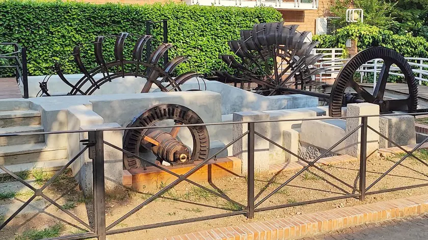 Sono tornate a funzionare le antiche pale del mulino di viale Volontari della Libertà