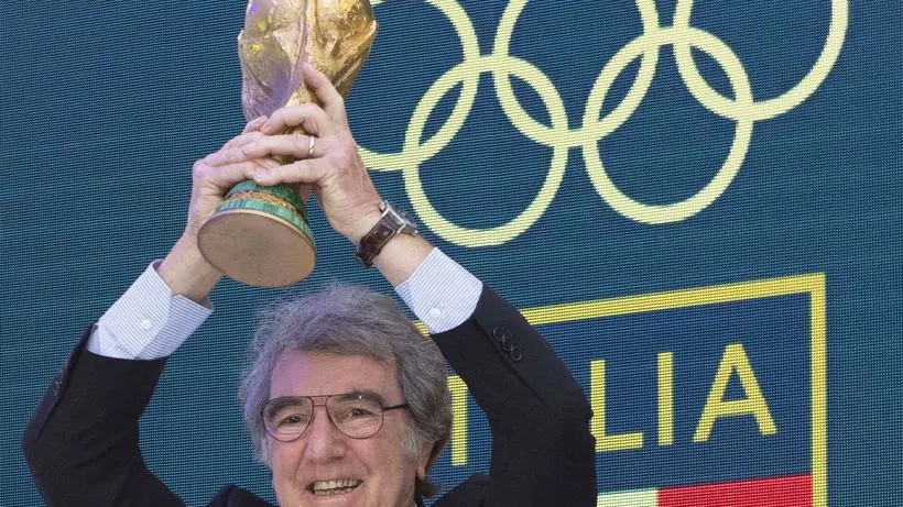 Foto Palazzo Chigi/Tiberio Barchielli/LaPresse 19-12-2017 Roma - Italia Politica Cerimonia dei Collari al CONI Nella Foto Dino Zoff DISTRIBUTION FREE OF CHARGE - NOT FOR SALE - Obbligatorio citare la fonte LaPresse/Palazzo Chigi/Tiberio Barchielli