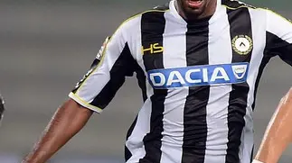 Valter Parisotto / LaPresse.24 09 2013 Udine, Stadio Friuli (Italia).Sport Calcio.Udinese - Genoa - Serie A Tim 2013/2014.Nella foto: Alberto Gilardino ,Edinaldo Pereira Naldo, Basta Dusan..Valter Parisotto / LaPresse.24 09 2013 Udine (Italy), Friuli Stadium.Sport Soccer.Udinese - Genoa - Italian Serie A Soccer League 2013/2014.In the Photo: Alberto Gilardino and Edinaldo Pereira Naldo, Basta Dusan