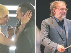 Il bacio dei Coma-Cose sul palco di Sanremo dopo l’esibizione della prima serata e il maestro Valter Sivilotti