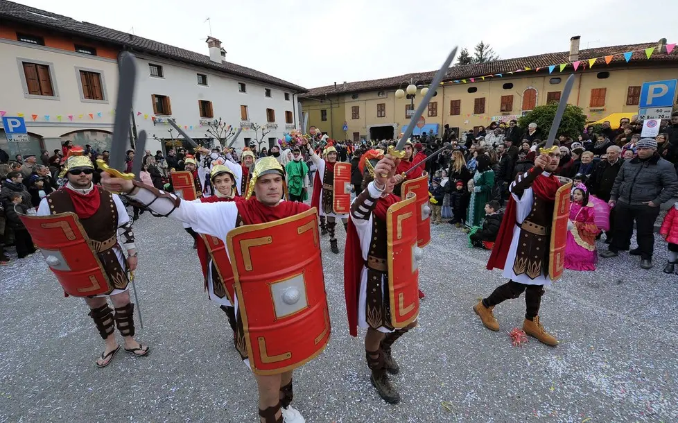 Remanzacco 21 Febbraio 2016. Mascherata di carnevale. Petrussi Foto Press