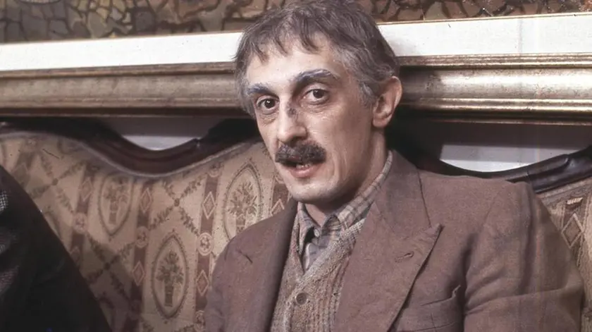 Flavio Bucci. Foto di scena sul set del film 'Ligabue'. ANSA