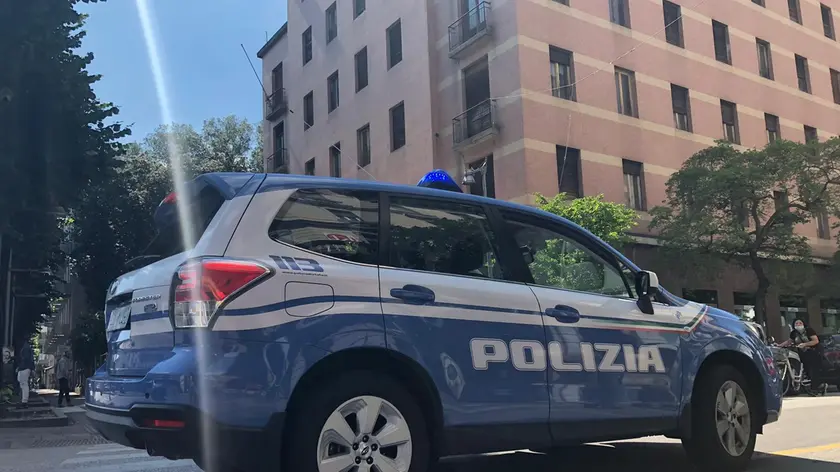 Controlli della polizia in Borgo Stazione a Udine