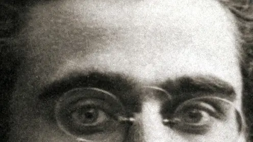 Antonio Gramsci (1891-1937), politician; before adhering to the Socialist Party, then one of the founders of the Italian Communist Party in 1921. Portrait in photograph, 1921. (Photo by Fototeca Gilardi/Getty Images)