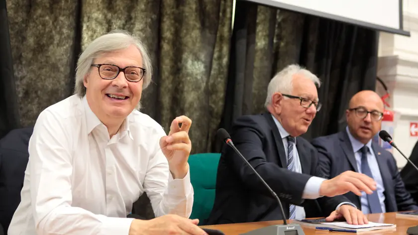 Lasorte Trieste 28/05/17 - Salone degli Incanti, Presentazione Catalogo Mostra Le Stanze Segrete di Sgarbi