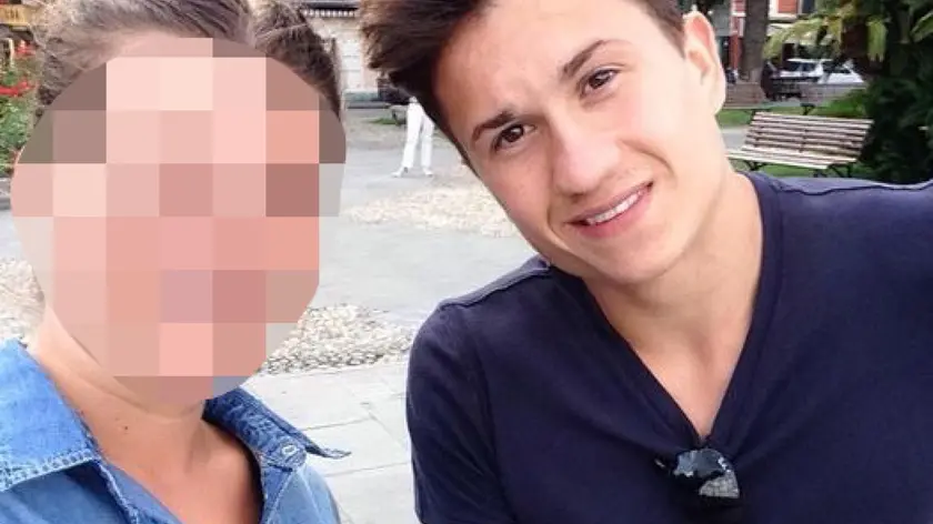 Andrea Bandini, 25 anni, nato a Mosca (Russia) ma con cittadinanza italiana, che avrebbe 'sostanzialmente confessato' il tentato omicidio di Angelo Imporzani e Karin Dupres, genitori della sua ex fidanzata Giulia compiuto a Celesia di San Colombano Certenoli (Genova) il 9 giugno scorso. Lo ha fatto rendendo spontanee dichiarazioni ai carabinieri, e ha ribadito le proprie parole durante l'interrogatorio di oggi davanti al pubblico ministero, assistito dal suo avvocato. Bandini è accusato del duplice tentato omicidio della coppia e di aver sgozzato il cane dei due, reati aggravati dalla crudeltà, 11 giugno 2024. NPK Facebook / Andrea Bandini +++ATTENZIONE LA FOTO NON PUO' ESSERE PUBBLICATA O RIPRODOTTA SENZA L'AUTORIZZAZIONE DELLA FONTE DI ORIGINE CUI SI RINVIA+++ +++NO SALES; NO ARCHIVE; EDITORIAL USE ONLY+++
