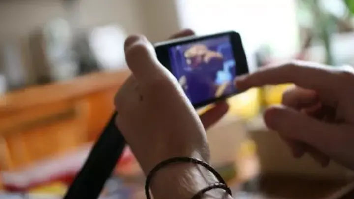 Nell'ambito dell'indagine al tenente colonnello erano stati sequestrati i dispositivi elettronici