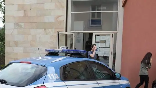 Bumbaca Gorizia 06.06.2019 Vandalismi scuola d'Annunzio © Fotografia di Pierluigi Bumbaca
