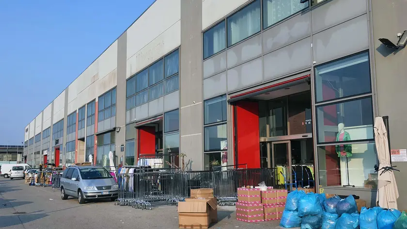 Negozi del Centro Ingrosso Cina che si trova a Padova: per gli investigatori la filiale fantasma avrebbe sede qui