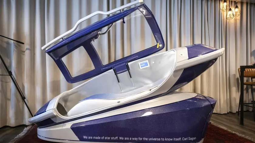 epa11483294 The death capsule 'Sarco' developed by Exit International is presented during a press conference at Resilient Studios in Zurich, Switzerland, 17 July 2024. The Last Resort euthanasia organization officially presented the death capsule 'Sarco' in Zurich. The user of the device designed to enable assisted suicide can die in a matter of seconds by pressing a button that releases nitrogen, rapidly reducing oxygen levels, according to Exit International. EPA/ENNIO LEANZA