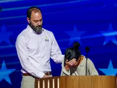 epa11558730 Jon Polin and Rachel Goldberg, parents of Hammas hostage Hersh Goldberg-Polin, deliver remarks during the third night of the Democratic National Convention (DNC) at the United Center in Chicago, Illinois, USA, 21 August 2024. The 2024 Democratic National Convention is being held from 19 to 22 August 2024, during which delegates of the United States' Democratic Party will vote on the party's platform and ceremonially vote for the party's nominee for president, Vice President Kamala Harris, and for vice president, Governor Tim Walz of Minnesota, for the upcoming presidential election. EPA/WILL OLIVER