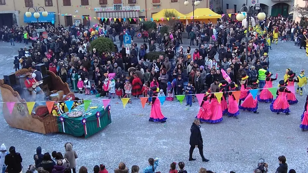 Remanzacco 21 Febbraio 2016. Mascherata di carnevale. Petrussi Foto Press