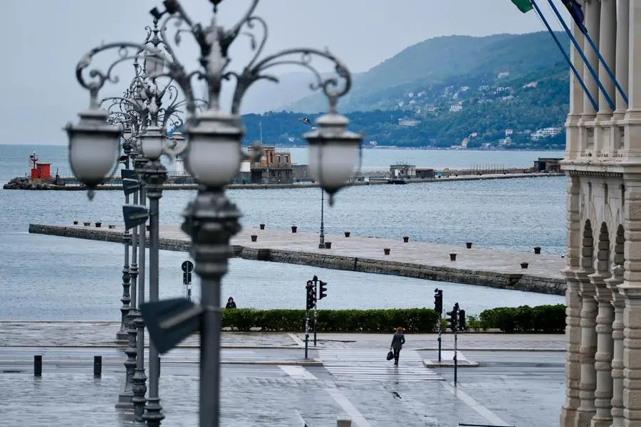 Freddo e bora a Trieste (Foto Massimo Silvano)