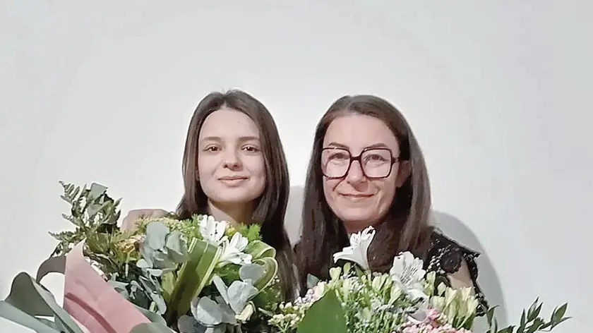 Beatrice e Sara, neo-diplomate