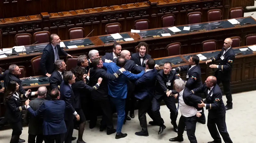 Rissa tra deputati alla camera. Roma, 12 giugno 2024 ANSA/MASSIMO PERCOSSI