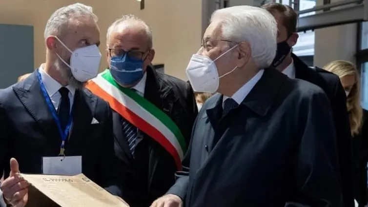 Da sinistra, il direttore Omar Monestier, il sindaco di Gorizia, Rodolfo Ziberna e il presidente Sergio Mattarella