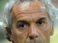 Italian coach of Parma, Roberto Donadoni, looks on during the Italian Serie A soccer match Parma FC vs AC Chievo at Ennio Tardini stadium in Parma, Italy, 25 August 2013. ANSA/PIER PAOLO FERRERI