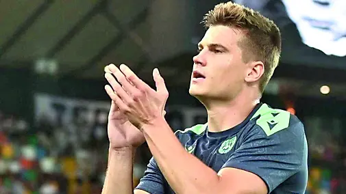 Jaka Bijol durante Udinese-Como (foto Petrussi)