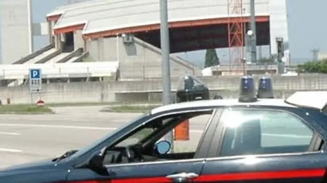 ANTEPRIMA Udine auto sospetta