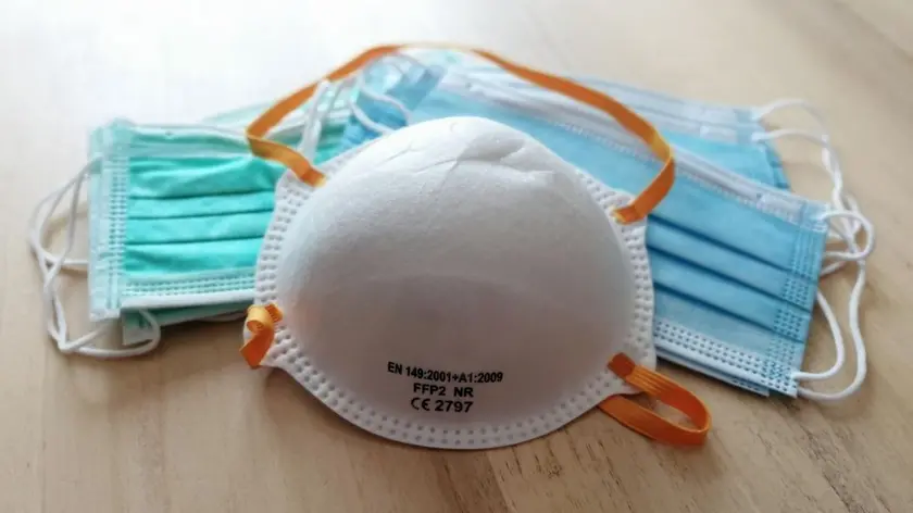 foto IPP 03-04-2020 emergenza coronavirus - la beffa della mascherine prodotte in italia che non possono essere distribuite perchè non hanno ancora ricevuto l'autorizzazione da parte dell'istituto superiore della sanitÃ