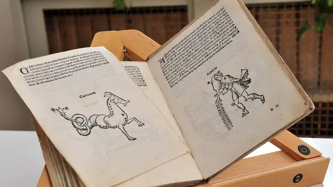 Udine 22/04/2011 Biblioteca. Libri di valore storico danneggiati e con pagine strappate. Copyright telefoto Ferraro PFP Photo Agency