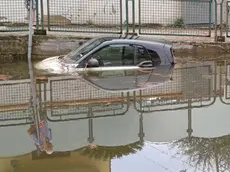 La pioggia abbondante caduta stamani ha causato seri problemi alla circolazione con diversi sottopassi allagati e chiusi prudenzialmente, così come anche danni ad alcune proprietà private a San Benedetto del Tronto (Ascoli Piceno),19 agosto 2024 . ANSA/Giuseppe Ercoli