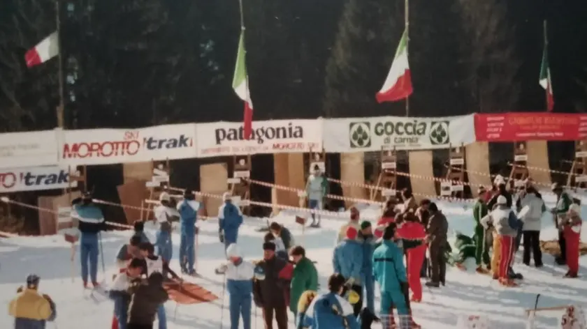 Un’immagine storica del centro biathlon di Forni Avoltri, cuore della specialità in regione