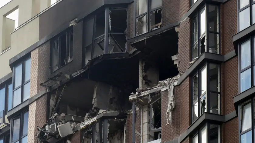 epa11103214 A view on a damaged flat in a residential building hit by a drone attack in the South Ukrainian city of Odesa, Ukraine, 25 January 2024, amid the Russian invasion. At least six persons were injured during the overnight drone attack of the Odesa region, according to the Defense Forces of southern Ukraine. EPA/IGOR TKACHENKO