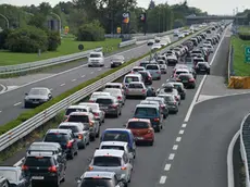 Udine 31 agosto 2013.Autostrada A 4 Bollino Rosso..Chiuso l'ingresso Udine SUD direzione Trieste..Nella foto la coda dell'autostrada A23 dir Sud vista dal cavalcavia di via Rinaldo Cogolo, Terenzano..© Foto Petrussi Foto Press / Ferraro Simone