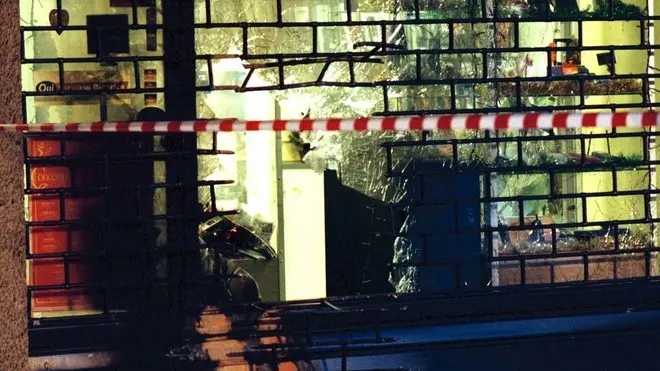 UDINE, 23.12.1998.BOMBA.TELEFOTO ANTEPRIMA.