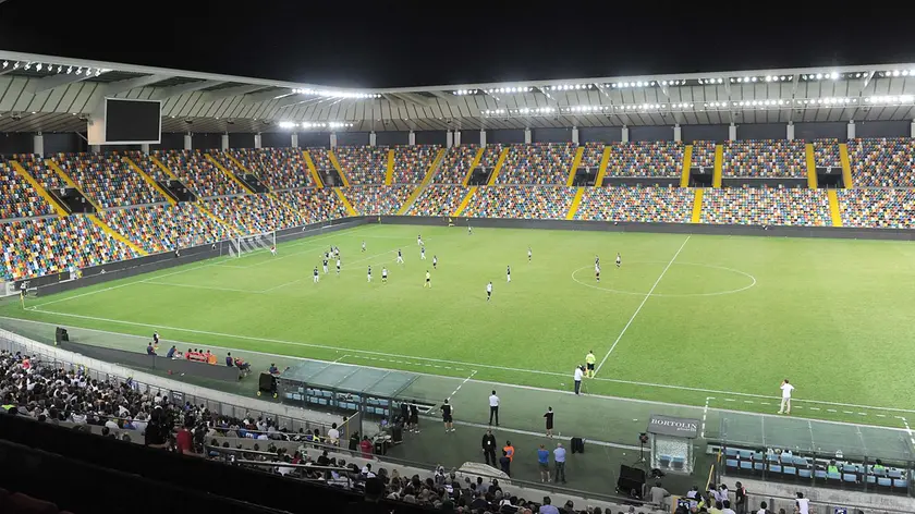 Udine 5 Agosto 2015. Amichevole Udinese. Colantuono l' allenatore dell' Udinese oggi in panchina nel nuovo Stadio Friuli. © Agenzia Foto Petrussi - Diego Petrussi