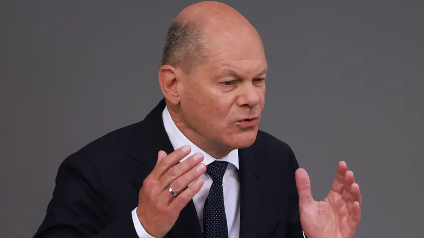epa11438796 German Chancellor Olaf Scholz speaks as he attends to deliver a government declaration at the German parliament 'Bundestag' in Berlin, Germany, 26 June 2024. German Chancellor Olaf Scholz gave government declaration on the European Council meeting taking place from 27 to 28 June 2024 in Brussels and on the upcoming NATO Summit in Washington D.C., taking place from 09 to 11 July 2024. EPA/CLEMENS BILAN