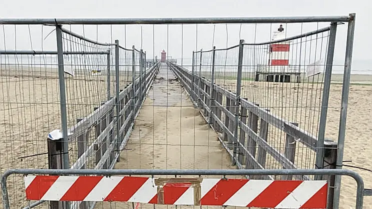 Il faro rosso di Lignano sarà messo in sicurezza