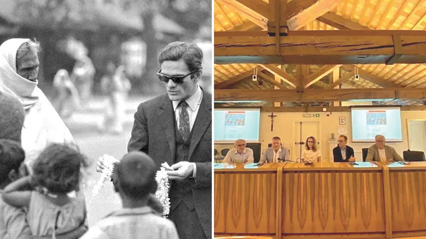Pierpaolo Pasolini in India e il tavolo con gli intervenuti ai saluti iniziali: da sinistra Paolo Desogus (curatore Scuola) Marco Salvadori (presidente Centro studi), Lisa Gasparotto (curatrice Scuola), Luciano Nonis (direttore Fondazione Friuli) e Claudio Colussi (sindaco di Casarsa)