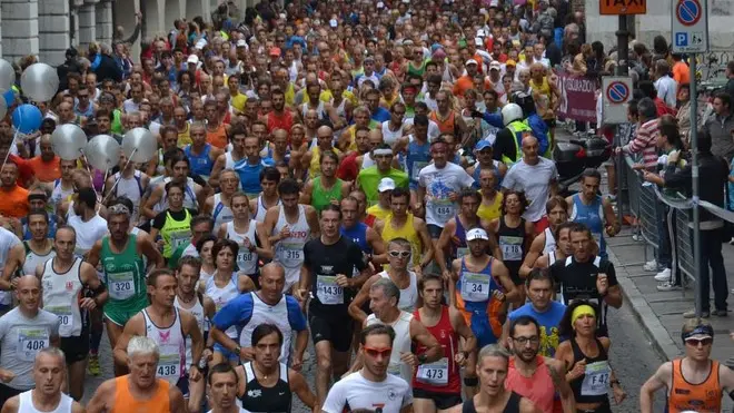 Udine 23 settembre 2012 maratonina Copyright Petrussi pressTurco
